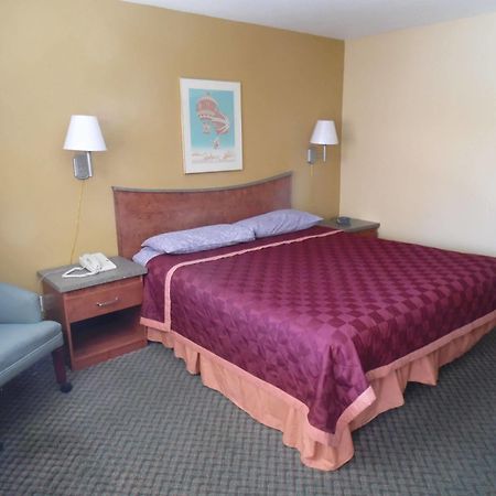 Trails Motel Лон Пайн Екстериор снимка