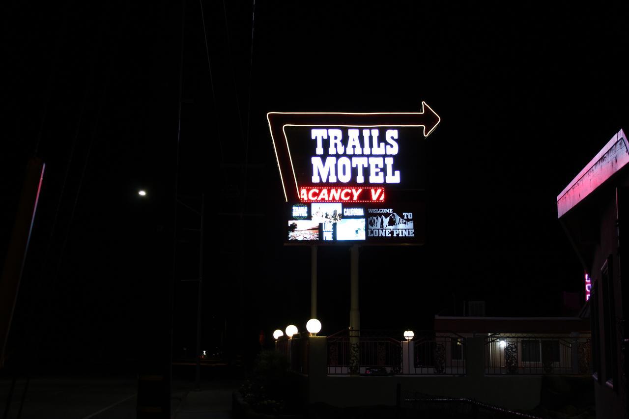 Trails Motel Лон Пайн Екстериор снимка