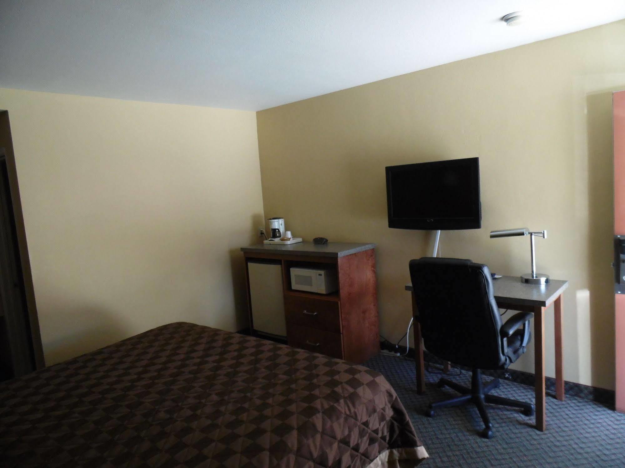 Trails Motel Лон Пайн Екстериор снимка